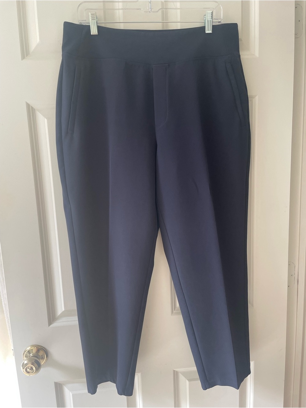 Athleta Navy Straight-Leg Pull-On Dress Pants Yoga Style Waistband